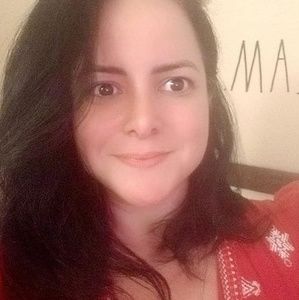 Meet your Posher, Dani